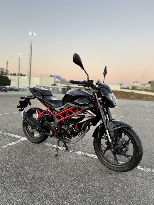 Benelli BN 125 Ano 2025 Com 2 chaves preco fixo