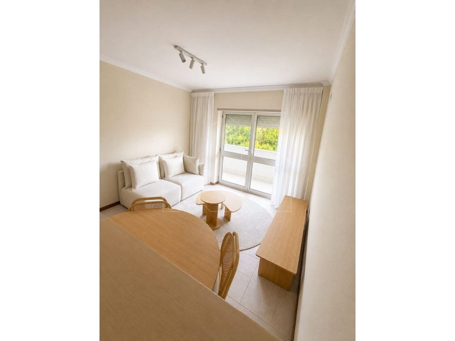 Apartamento T1 à Venda na Curia