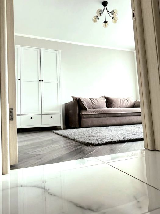 Продаж 2 кім квартири з ремонтом на Сихові