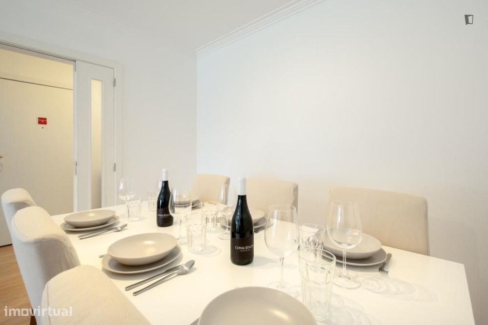 Apartamento com 3 quartos - localizado em Mafamude Porto