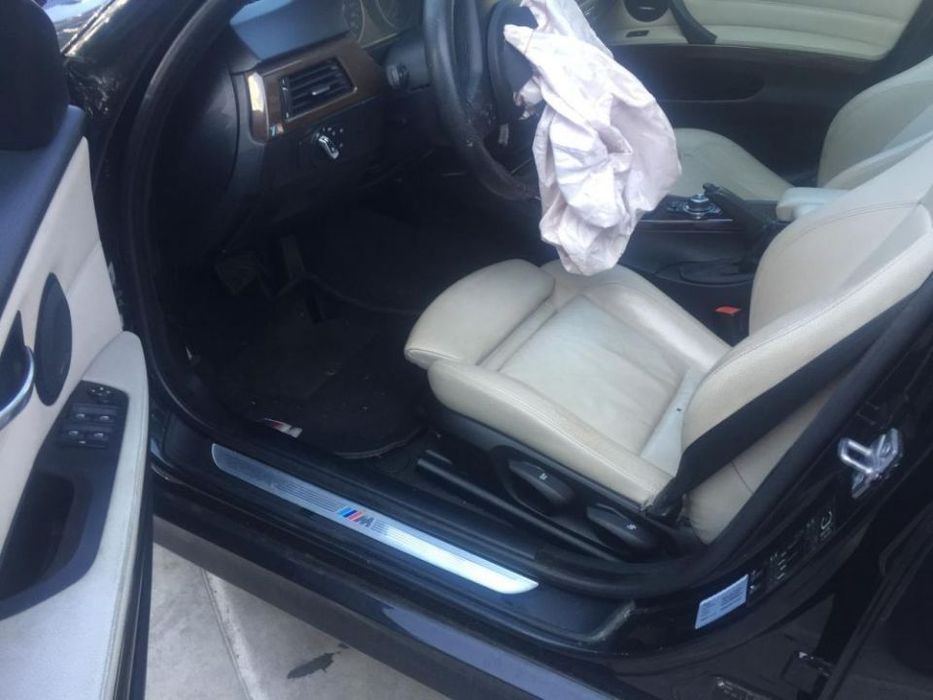 BMW 330d E 91 X drive Pack M 245 cv de 2010 para peças