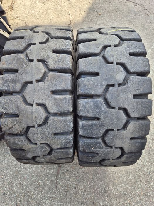 Opony pełne 16x6-8  150/75-8