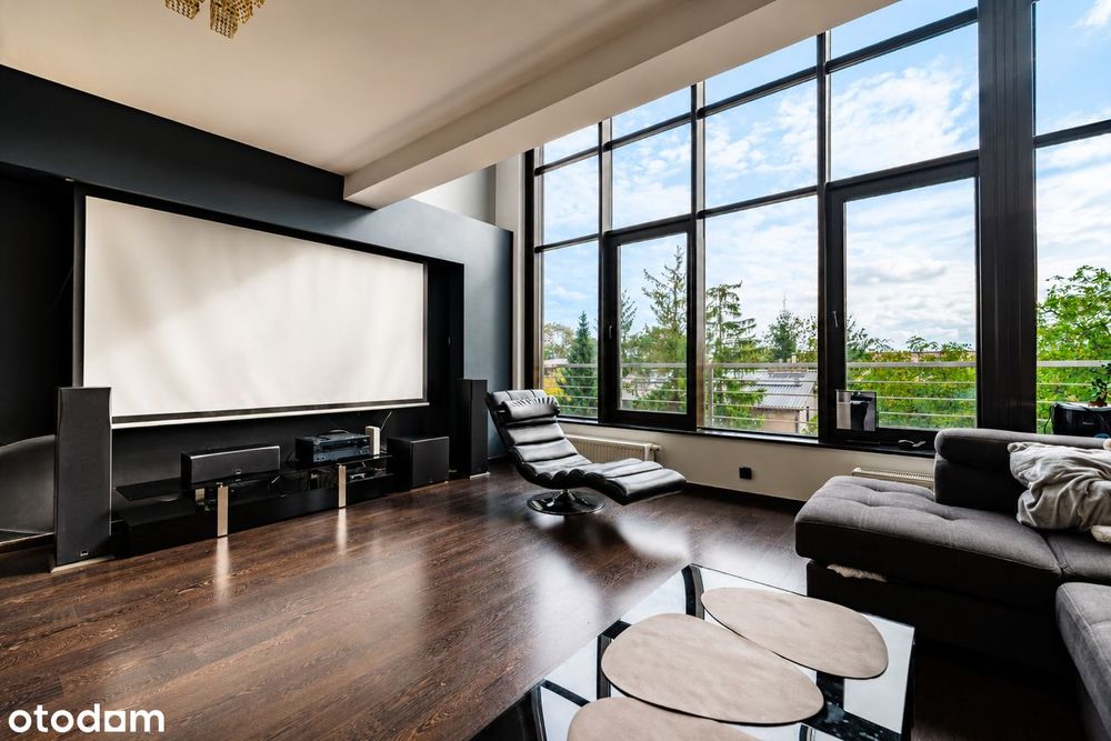90 boutique studio