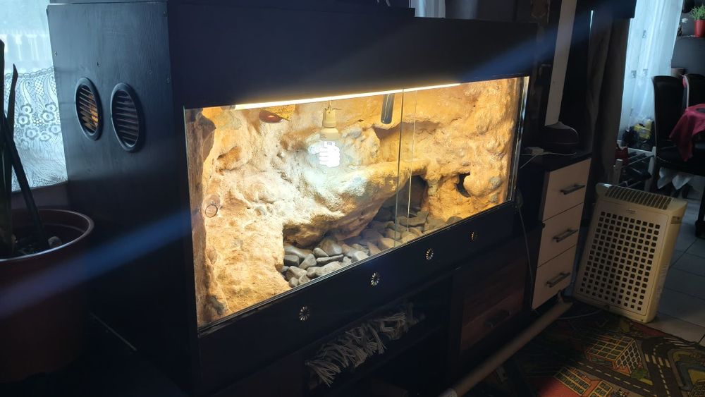 Terrarium z płyty meblowej 125x60x60