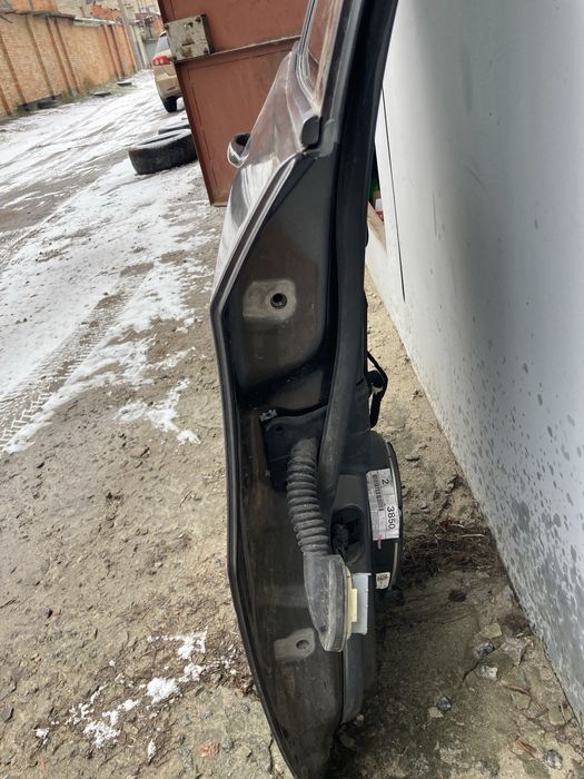 Дверь задняя правая Jeep Compass 2023,під ремонт