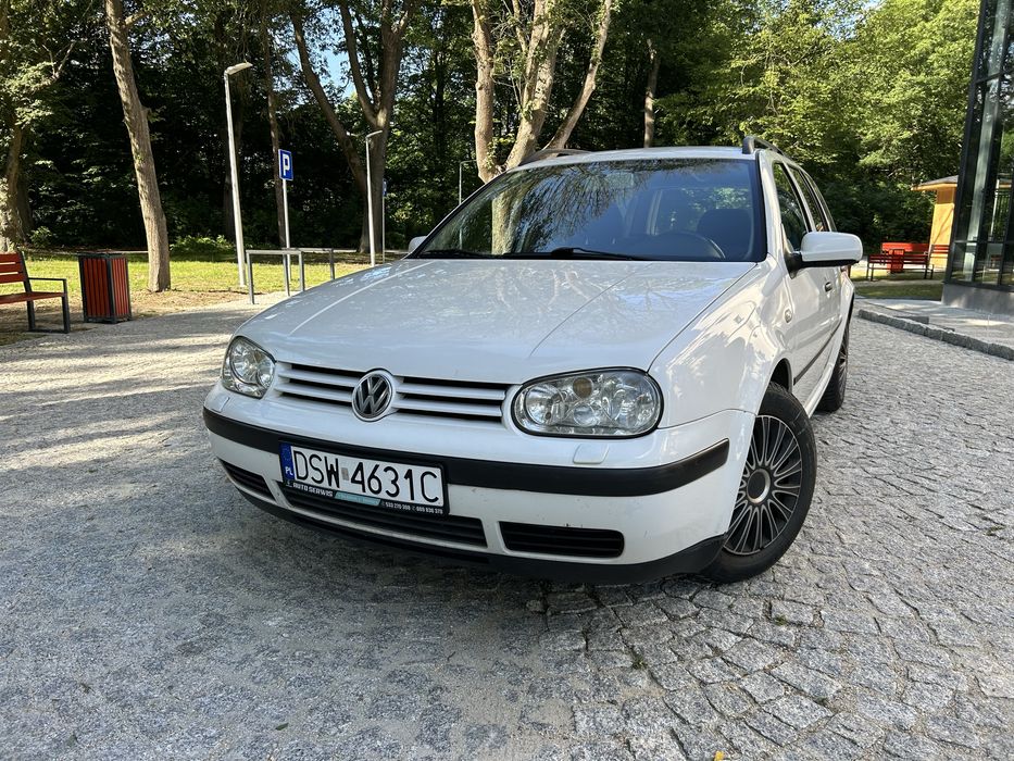 Vw golf 4 1.9tdi 116km skrzynia 6b bogate wyposażenie Nowe OC