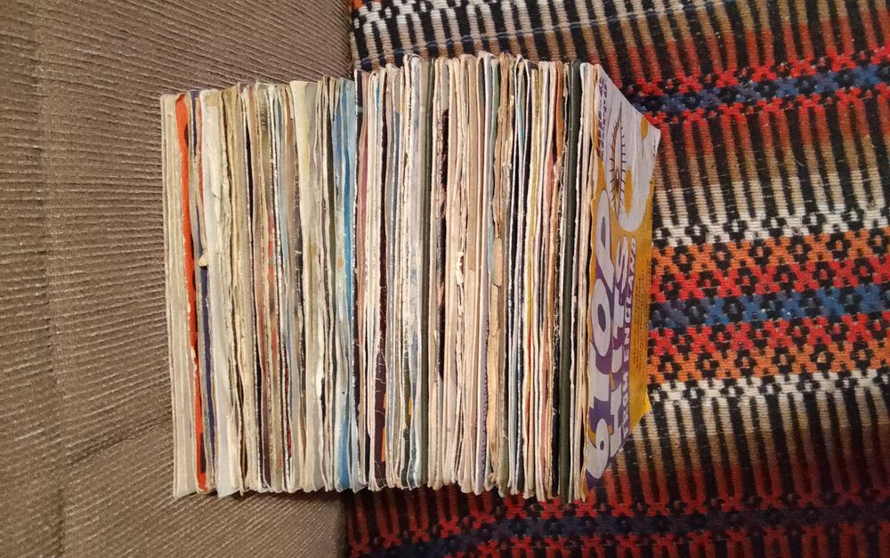 83 singles em vinil - portes incluídos