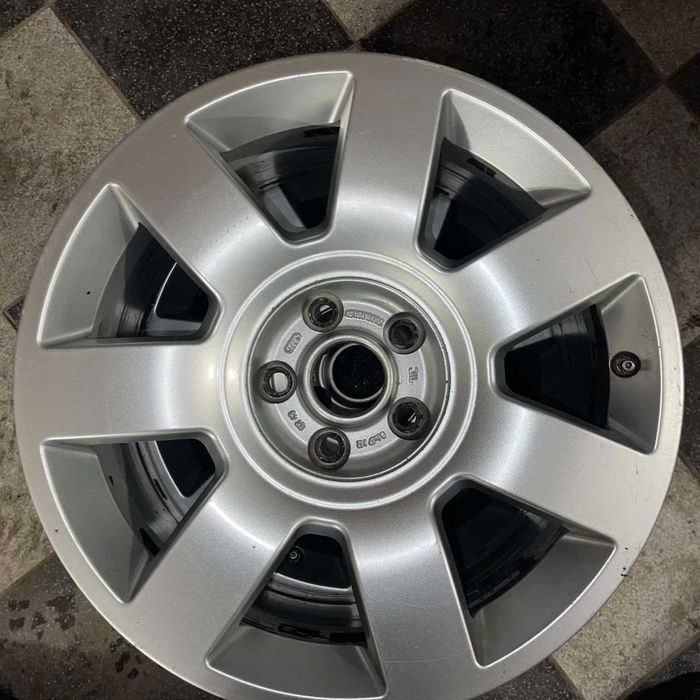 Комплект оригінальних дисків AUDI 17"