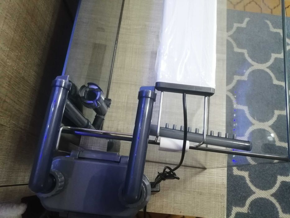 Aquário 60x30x40 com led