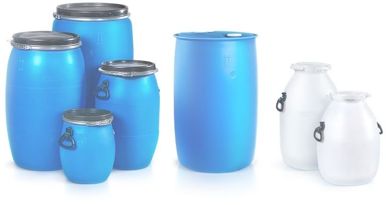 Продам бочку пластиковую б/у