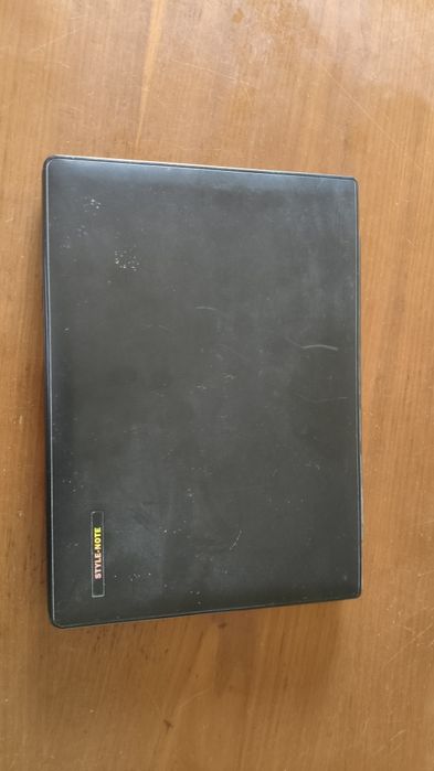 Portátil Insys style Note