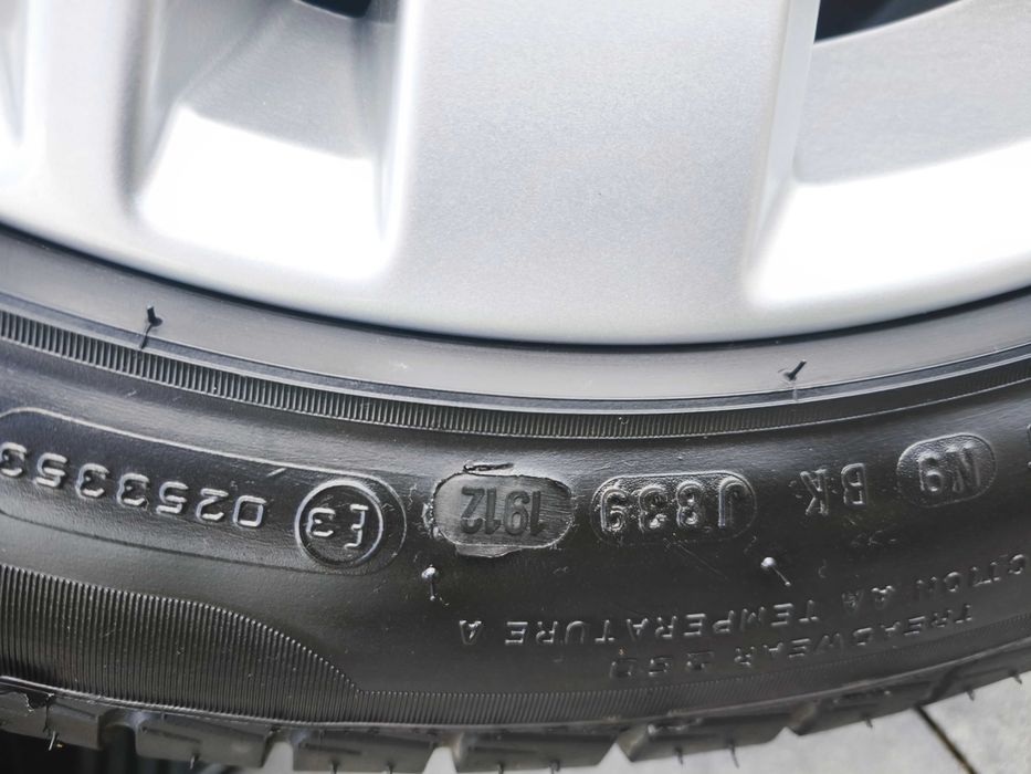 Oryginał VW 16" 5x112 Golf Touran Sharan Passat Jetta Sportsvan ŁADNE