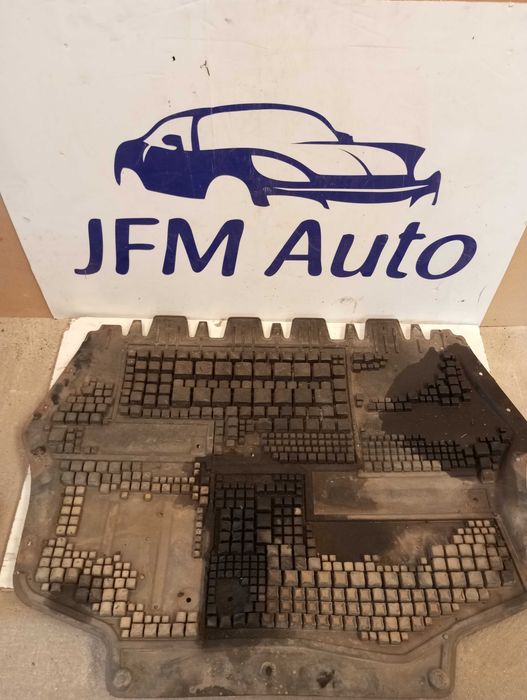Blindagem / Resguardo Inferior do Motor VAG (1K0825237AG)