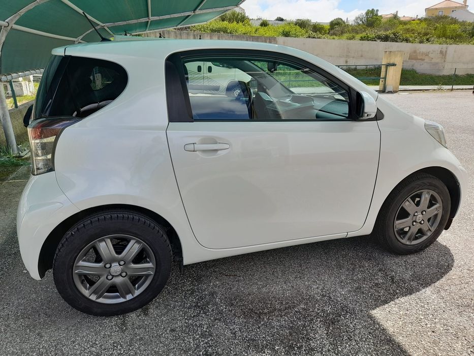 Toyota IQ 1.0 VVT-i MultiDrive