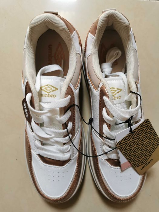 Sapatilhas / Tenis Senhora Umbro