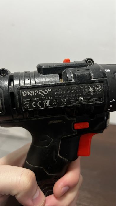 Аккумуляторная дрель-шуруповерт Dnipro-M CD-218Q + ЗП+ АКБ BP-240