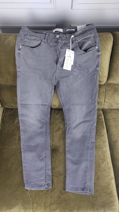 NOWE Spodnie męskie Reserved rozmiar 31