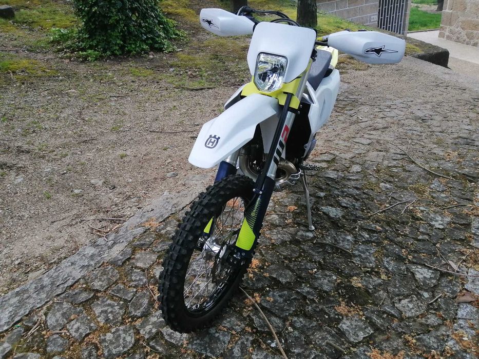 Husqvarna 250 te tbi