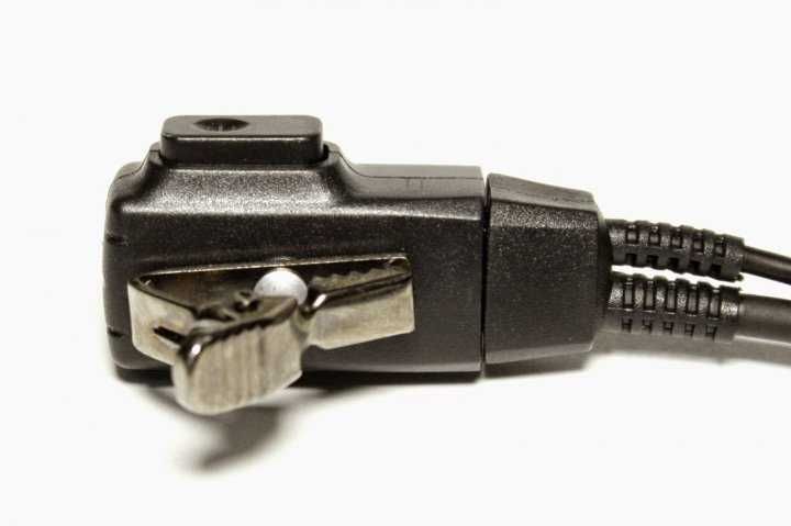 ⇒ PTT Гарнитура скрытого ношения для Baofeng (DM-1702, DM-1801, UV-5R)