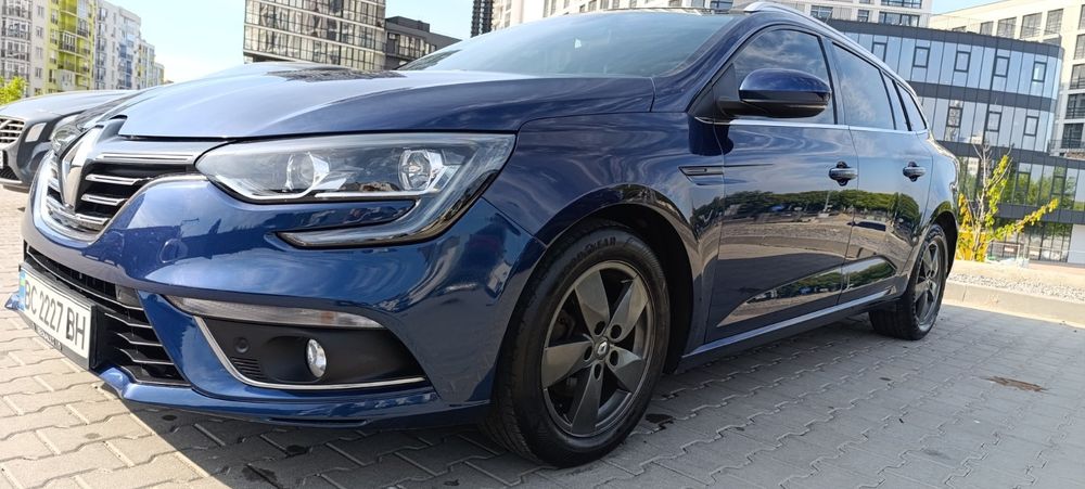 Renault Megane 2018 VIN VF1RFB00261003677 фото оголошення 3 з 16