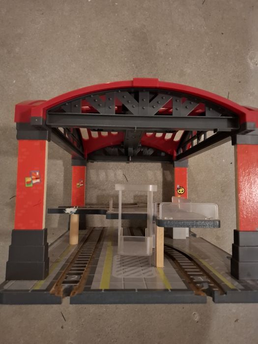 Dworzec kolejowy Brio