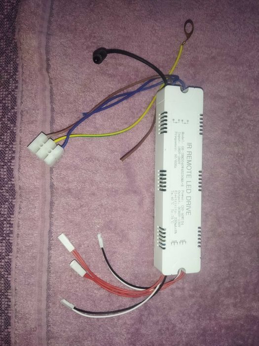 Драйвер для люстры,IR REMOTE LED DRIVE 20-40Wx4 MAX156W.