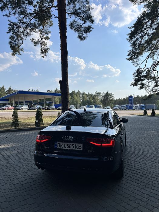 Продам Audi A4 B8