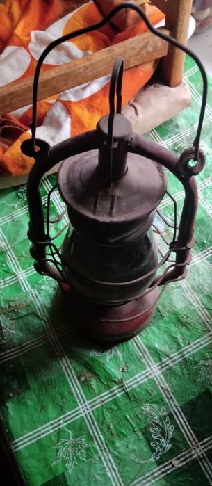 Продаеться  фонарь