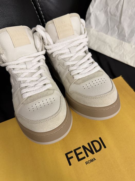 Кроссовки Fendi, размер 40