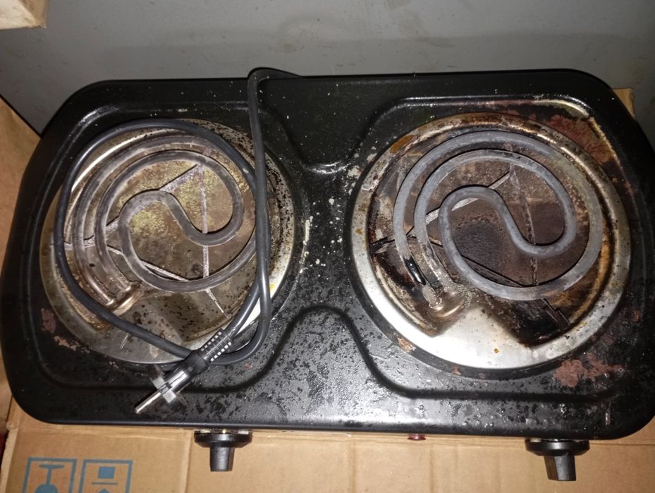 Продам электропечь Леміла