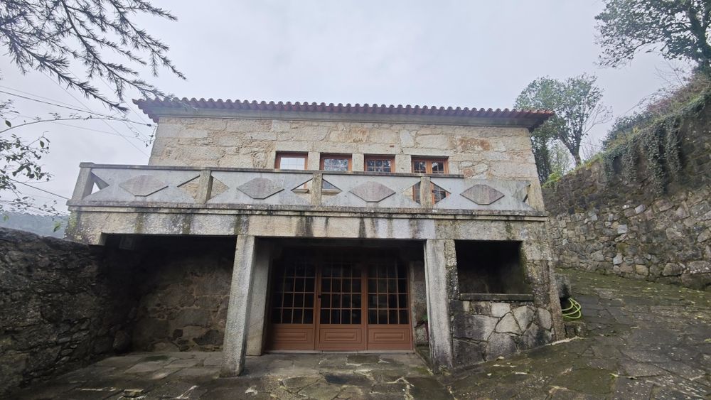 Moradia em Portela de Susã