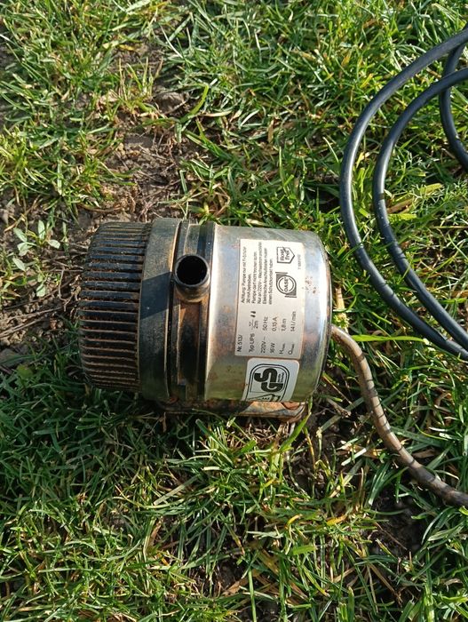 Oase pompa do oczka wodnego