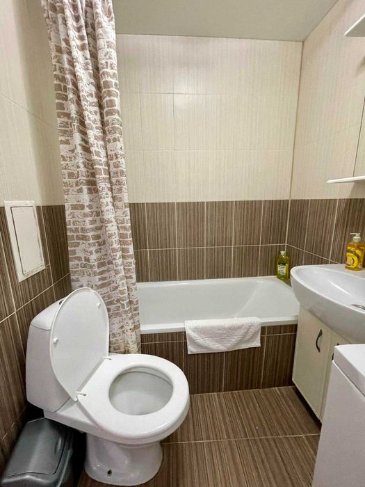 ЦЕНТР 2-кім квартира. вул Патріарха Мстислава + Звітні документи