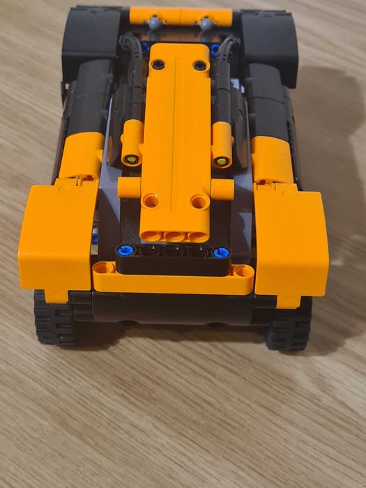 Конструктор LEGO TECHNIC 42166, оригінал