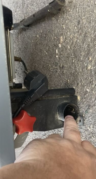 Продаю церкулярку. Состояние новой, нариканий нет.