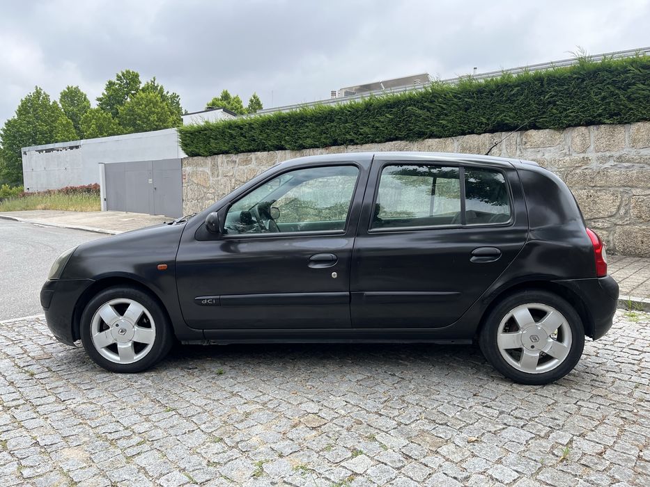Renault Clio 1.5 DCI - 2002 5 Lugares