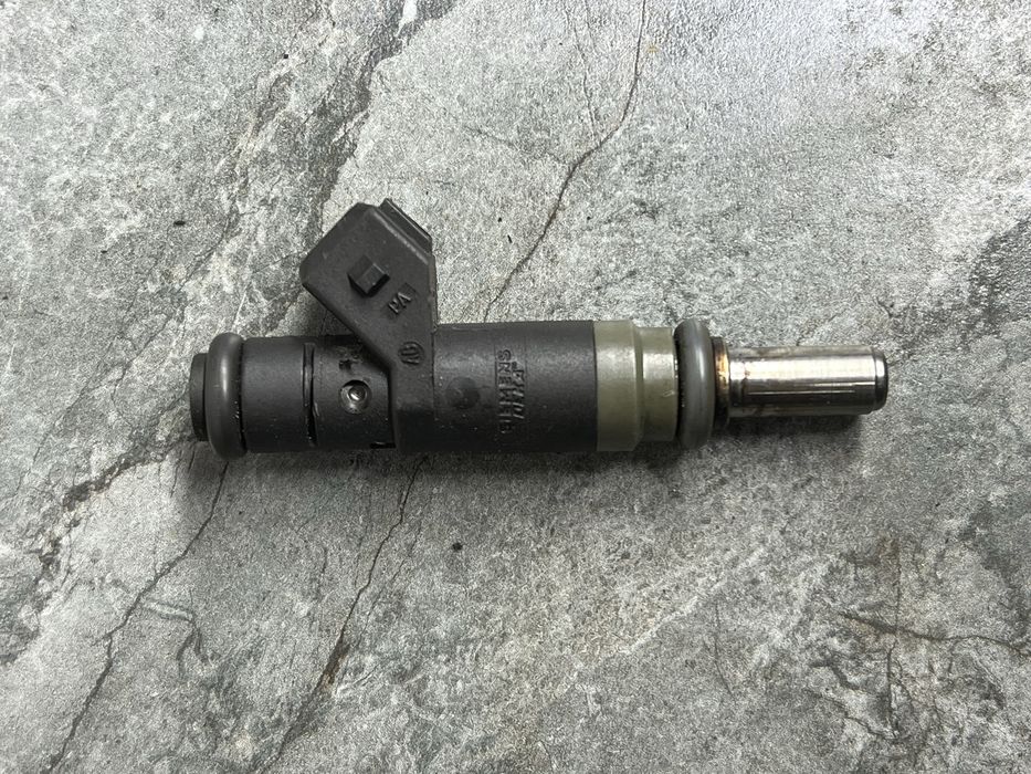 Форсунка Вприску Палива 1.8 2.0 БМВ N40 N42 N46 BMW E46 E90 E87 E83