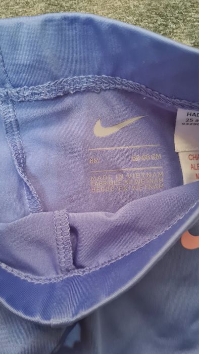 Komplet dla dziewczynki leginsy I body r.68/74 Nike