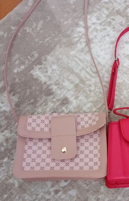 Peças novas ou usadas como novas.