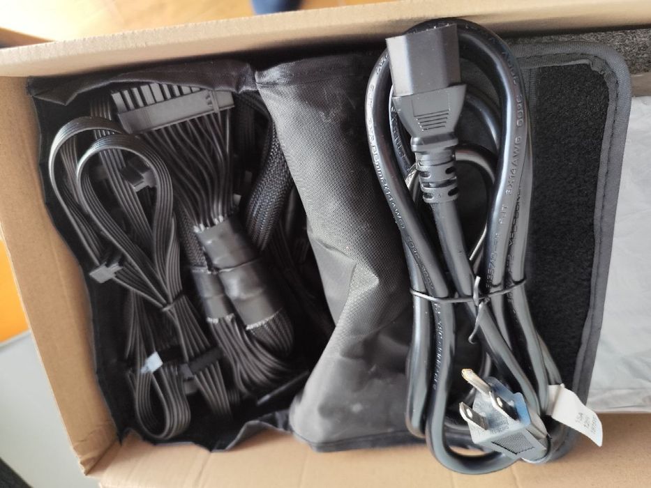 Fonte de alimentação HX1200 Corsair