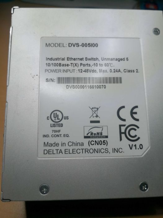 Switch Rede Ethernet Delta DVS-005