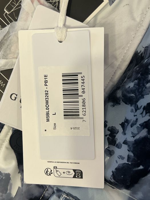 Puffer jacket Guess