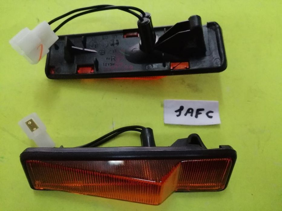 Farolins de pisca laterais Suzuki Vitara e Samurai
