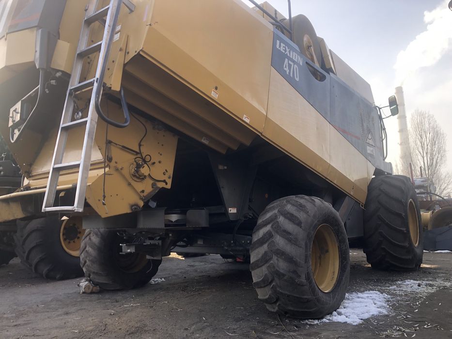 CLAAS Lexion CAT 570 Новий ДВИГУН