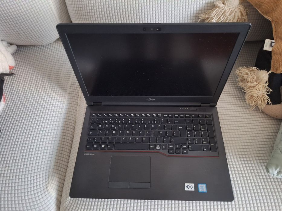 Portátil Fujitsu Lifebook