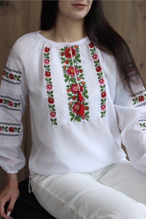 Вишиванки на опт і роздріб