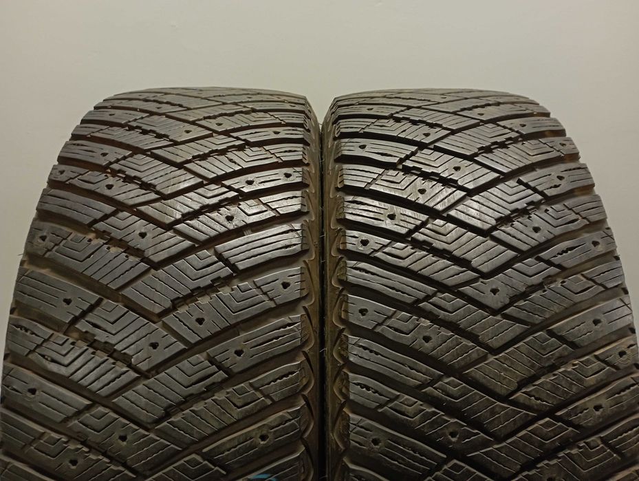 2x255/50R19 Goodyear UltraGrip Ice Arctic, 107T, 2021 rok, bieżnik 9,2