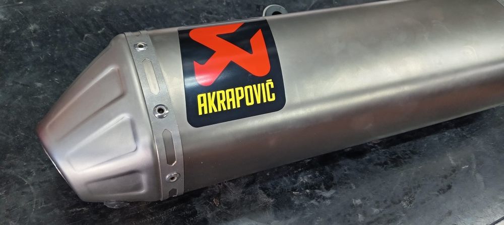 Ponteira akrapovic KTM 450/ 500  nova