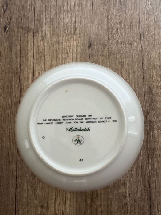 Chávena E Pires De Porcelana