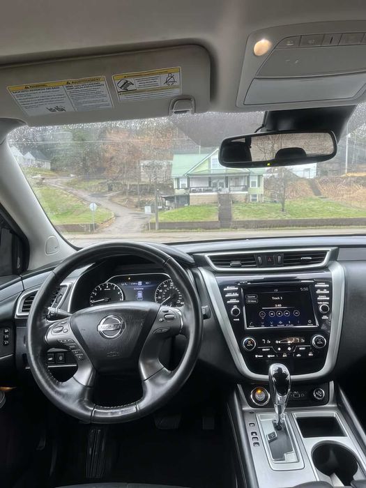 Nissan Murano SL      2020